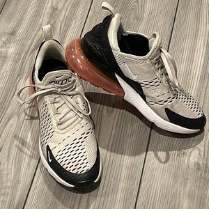 Nike Air Max 270! Gently worn. Size 7Y